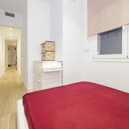 Cubo's Front Line Beach Apartment