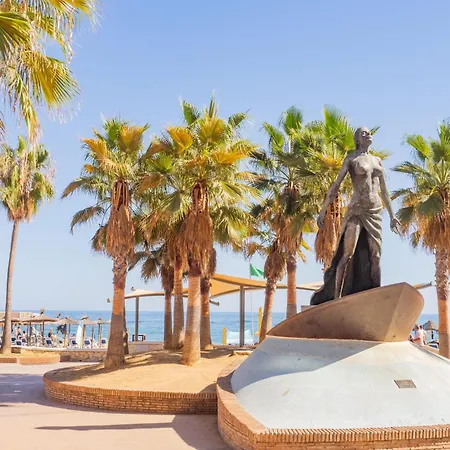 Cubo's Front Line Beach * Fuengirola