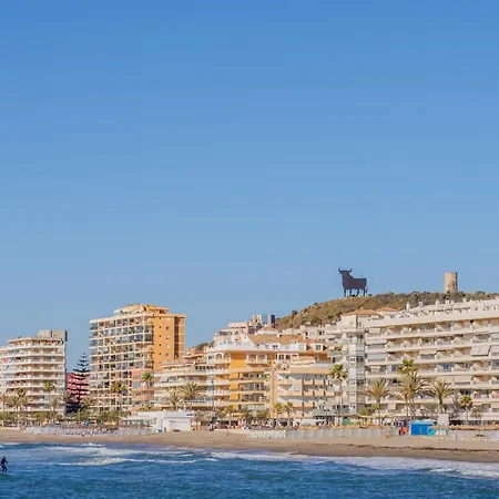 Cubo's Front Line Beach Fuengirola