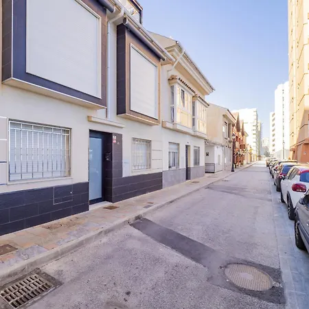 Cubo's Front Line Beach Apartment Fuengirola