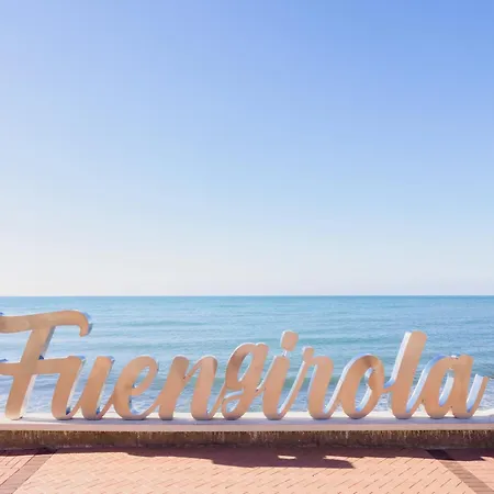 Cubo's Front Line Beach